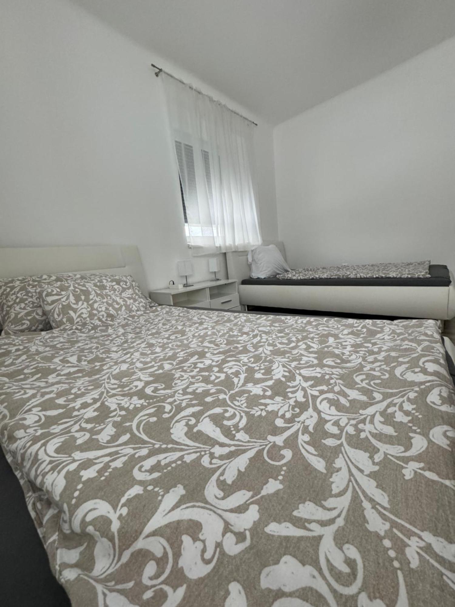 Apartment Vlora-Naturblick 菲拉赫 外观 照片